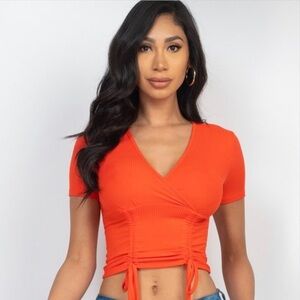 NEW ARRIVAL WOMEN RIBBED RED ORANGE SHORT SLEEVE RUCHED CROPPED TOP SHIRT